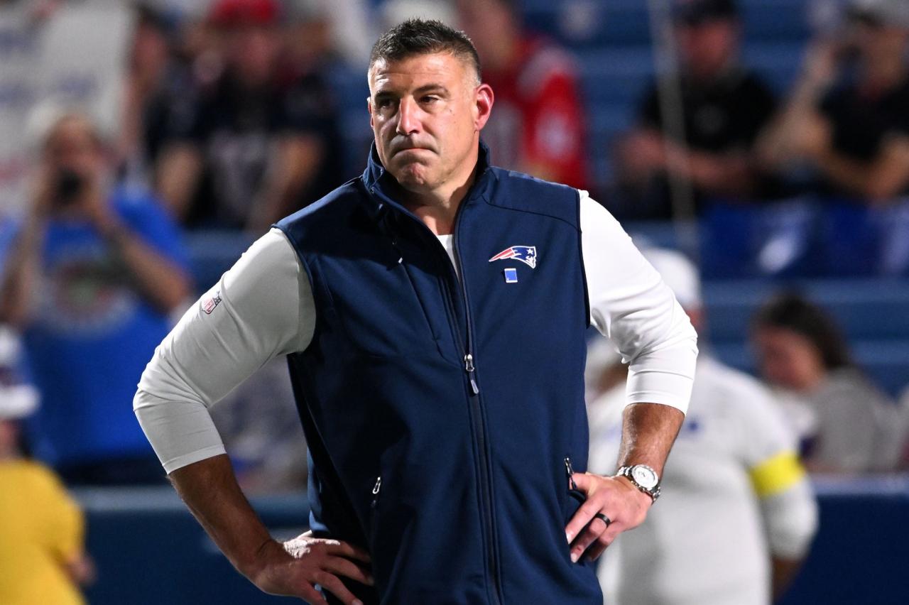 Mike Vrabel's first comments on his return to Tennessee - 98.5 The Sports Hub - Boston's Home For Sports