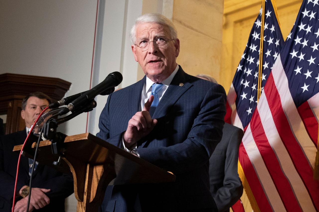 Roger Wicker: Mississippi senator says Black woman Supreme Court pick would be 'beneficiary' of affirmative action | CNN Politics