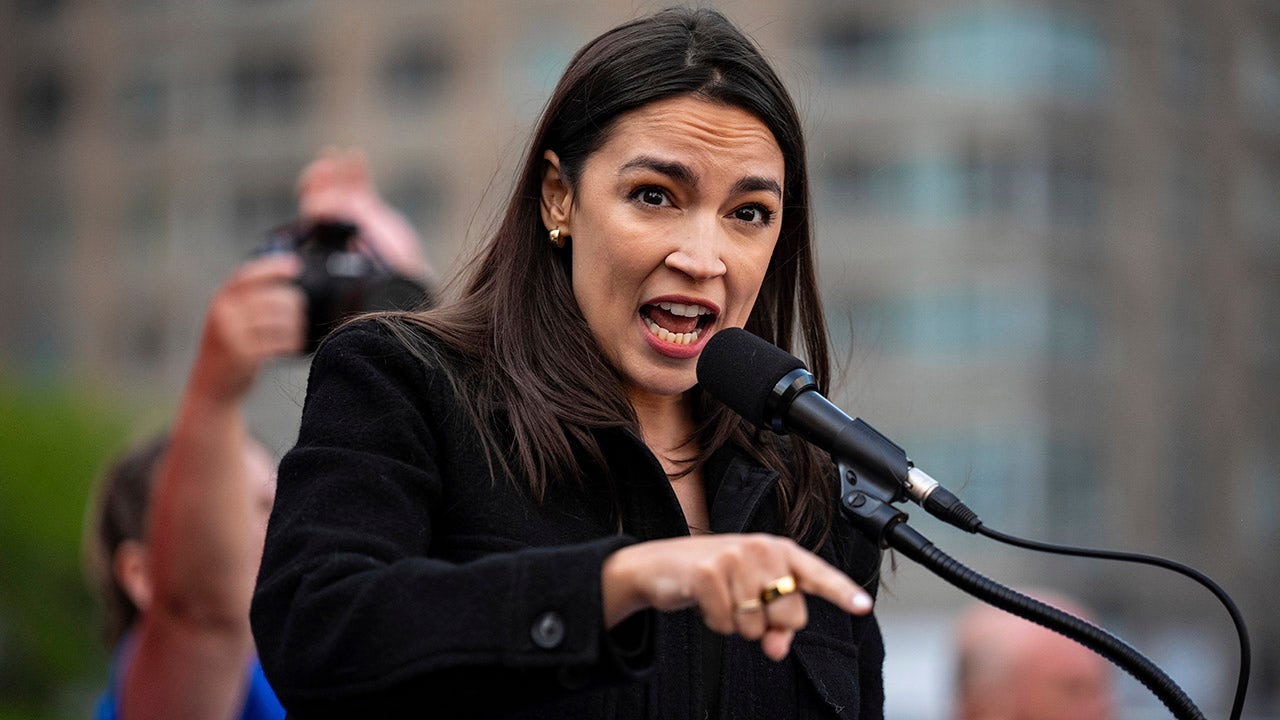 AOC emerges as leading 2028 Democratic presidential front-runner candidate | Fox News