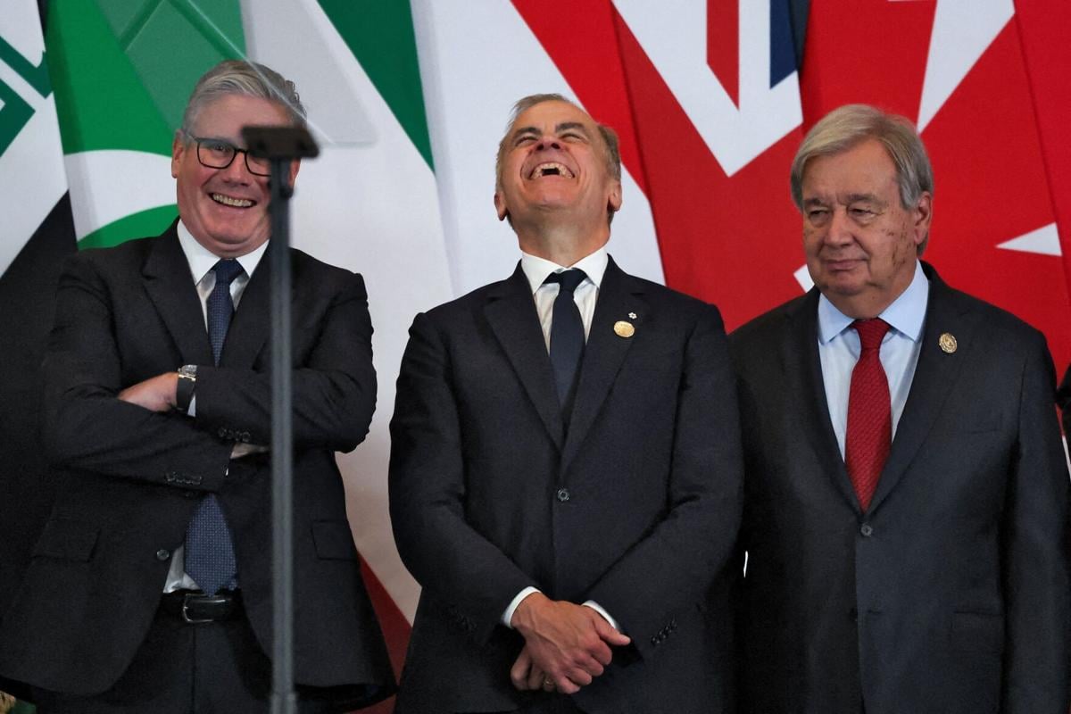 Carney's private jet for last-minute Egypt trip cost 6K